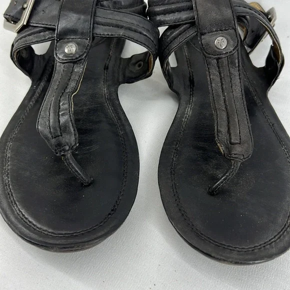 Frye  Alessia Trapunto Leather Thong Sandals - Picture 3 of 6